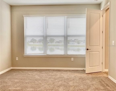 33879 Astoria Cir - Photo Thumbnail 44