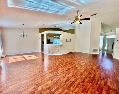 30728 Iverson Drive - Photo Thumbnail 4