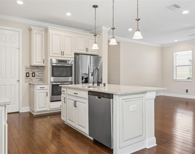 12394 Tibbetts Street - Photo Thumbnail 5