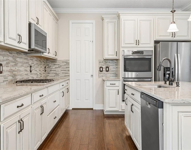 12394 Tibbetts Street - Photo Thumbnail 6