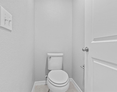9972 Mesic Woods Avenue - Photo Thumbnail 19