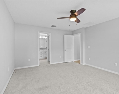 9972 Mesic Woods Avenue - Photo Thumbnail 23