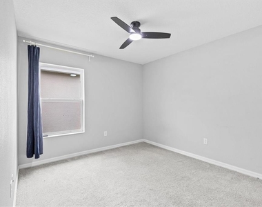 9972 Mesic Woods Avenue - Photo Thumbnail 13
