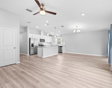 9972 Mesic Woods Avenue - Photo Thumbnail 28