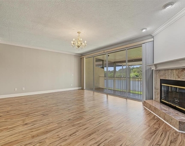 1626 Lago Vista Boulevard - Photo Thumbnail 19