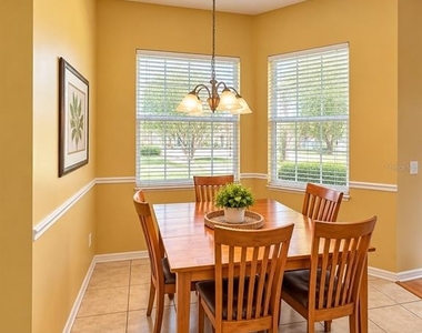 2724 Willowcreek Drive - Photo Thumbnail 5