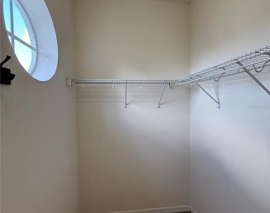 10730 Savannah Wood Court - Photo Thumbnail 17