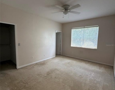 10730 Savannah Wood Court - Photo Thumbnail 4