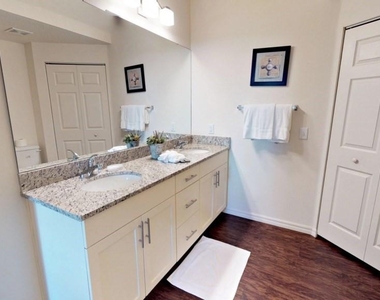 3203 Gold Lane - Photo Thumbnail 15