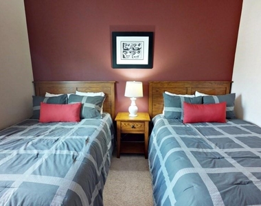 3203 Gold Lane - Photo Thumbnail 9