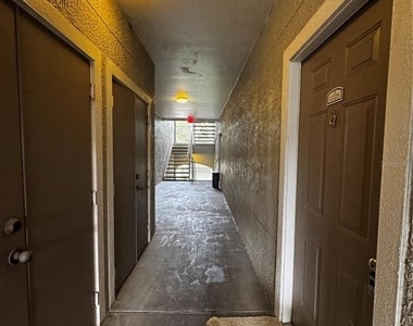 3379 S Kirkman Road - Photo Thumbnail 24