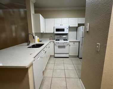 3379 S Kirkman Road - Photo Thumbnail 2