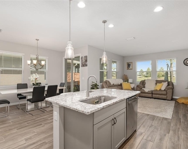 5247 Nw 34th Street - Photo Thumbnail 22