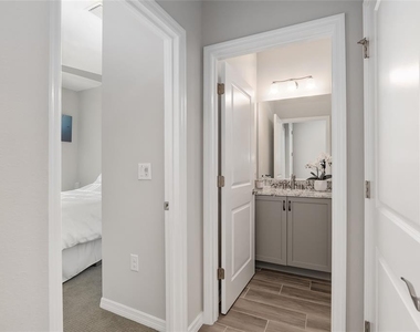 5247 Nw 34th Street - Photo Thumbnail 33