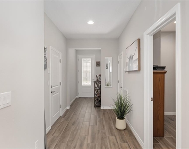 5247 Nw 34th Street - Photo Thumbnail 9