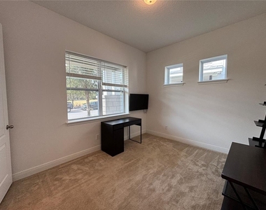 6969 Arnoldson Street - Photo Thumbnail 3