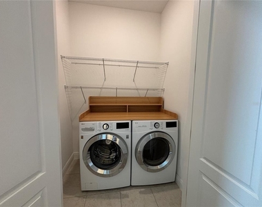 6969 Arnoldson Street - Photo Thumbnail 21