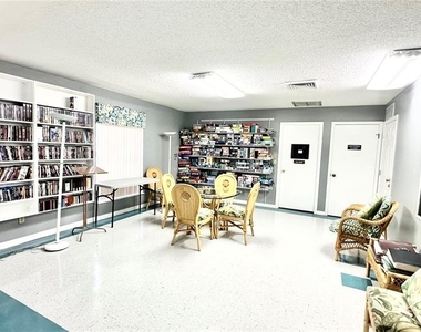 918 Dundee Circle - Photo Thumbnail 47