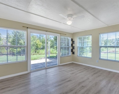 2037 Waterleaf Street - Photo Thumbnail 14