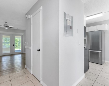 2037 Waterleaf Street - Photo Thumbnail 3