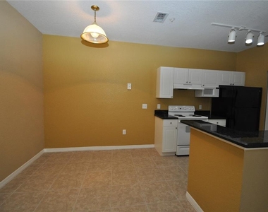 864 Grand Regency Point - Photo Thumbnail 3