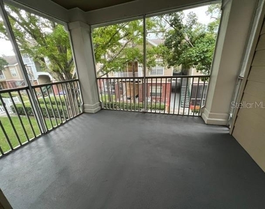 13028 Plantation Park Circle - Photo Thumbnail 9