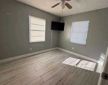 281 Reider Avenue - Photo Thumbnail 12