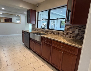 281 Reider Avenue - Photo Thumbnail 10