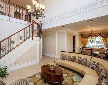 2831 Scenic Lane - Photo Thumbnail 5