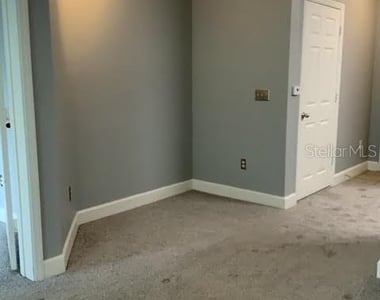 300 E South Street - Photo Thumbnail 7