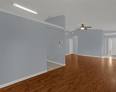 9928 Dean Cove Lane - Photo Thumbnail 6