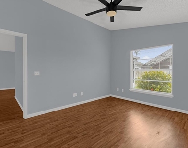 9928 Dean Cove Lane - Photo Thumbnail 22