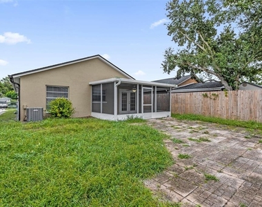 9928 Dean Cove Lane - Photo Thumbnail 31