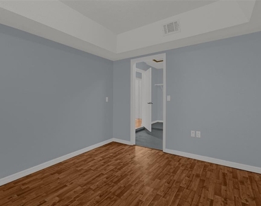 9928 Dean Cove Lane - Photo Thumbnail 17