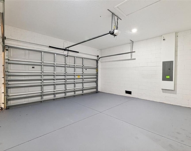 717 Robin Court - Photo Thumbnail 48