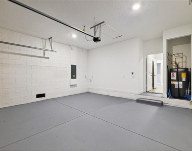717 Robin Court - Photo Thumbnail 49