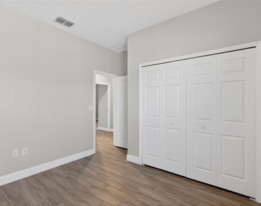 717 Robin Court - Photo Thumbnail 44
