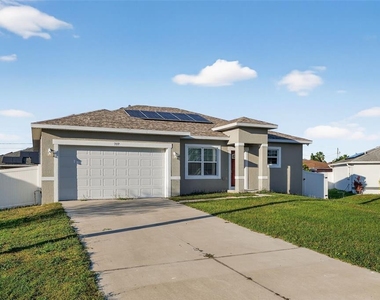 717 Robin Court - Photo Thumbnail 1