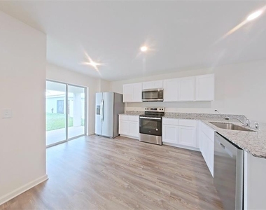 1234 Chester Avenue - Photo Thumbnail 7