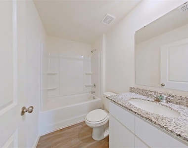 1234 Chester Avenue - Photo Thumbnail 5