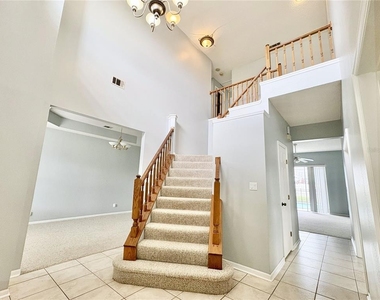 14793 Lone Eagle Drive - Photo Thumbnail 5