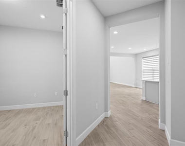 1369 Blue Stem Lane - Photo Thumbnail 11