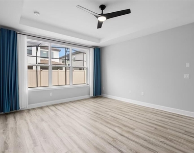 1369 Blue Stem Lane - Photo Thumbnail 14