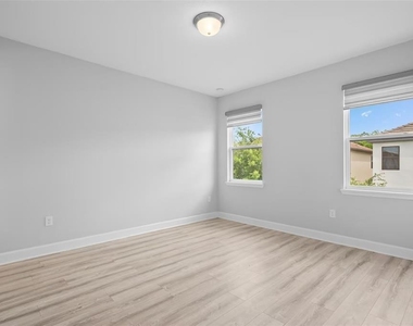 1369 Blue Stem Lane - Photo Thumbnail 8