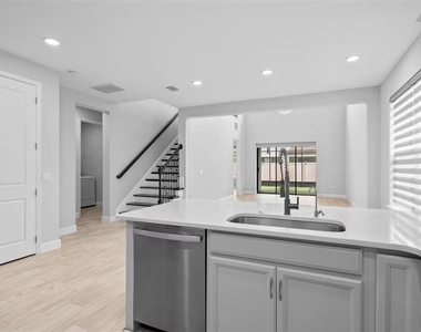 1369 Blue Stem Lane - Photo Thumbnail 4