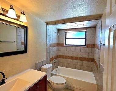 126 Meadowlark Drive - Photo Thumbnail 10