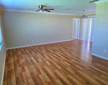 126 Meadowlark Drive - Photo Thumbnail 3