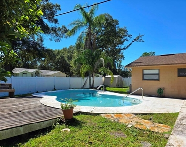 126 Meadowlark Drive - Photo Thumbnail 16