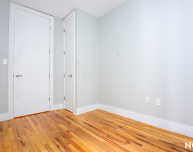 6803 3rd Avenue - Photo Thumbnail 2