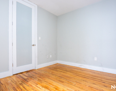 6803 3rd Avenue - Photo Thumbnail 7